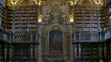 Interior de la Biblioteca Joanina, Universidad de Coimbra (Portugal) Interior de la Biblioteca Joanina, Universidad de Coimbra (Portugal)