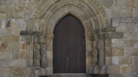 Detalle de la portada de la Iglesia de Santa María del Azogue