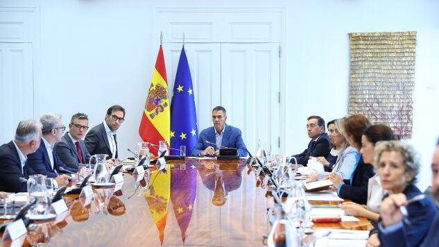 El presidente del Gobierno, Pedro S&aacute;nchez, preside la reuni&oacute;n sobre Ceuta del Comit&eacute; Especializado