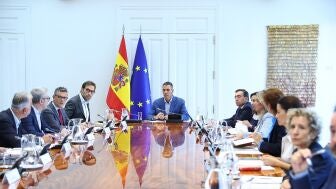 El presidente del Gobierno, Pedro S&aacute;nchez, preside la reuni&oacute;n sobre Ceuta del Comit&eacute; Especializado