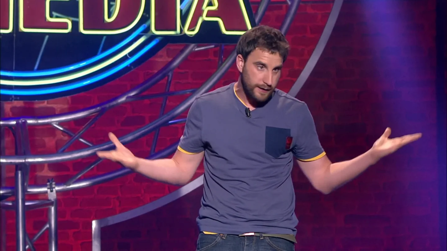 Monólogo | Cuando Dani Rovira propuso expulsar de España a los "graciosos sin gracia": "Que se vayan a Francia" Monólogo | Cuando Dani Rovira propuso expulsar de España a los "graciosos sin gracia": "Que se vayan a Francia"