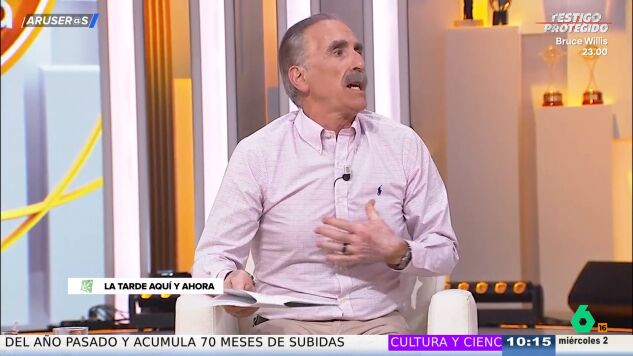  El 'zasca' de Juan y Medio sobre el precio del agua en los aeropuertos: "Y la gente se queja del litro de gasoil"