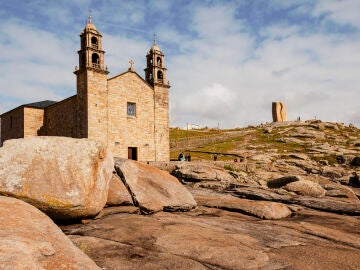 Santuario da Virxe da Barca, en Mux&iacute;a