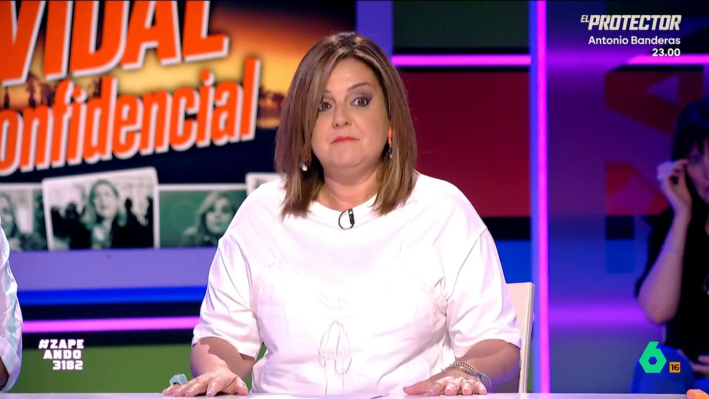 Pilar Vidal pone nota a su verano: "Me ha faltado pillar..." La periodista ha disfrutado de la playa este verano y, en sus redes sociales, hemos podido ver que ha estado, por ejemplo, en Formentera.