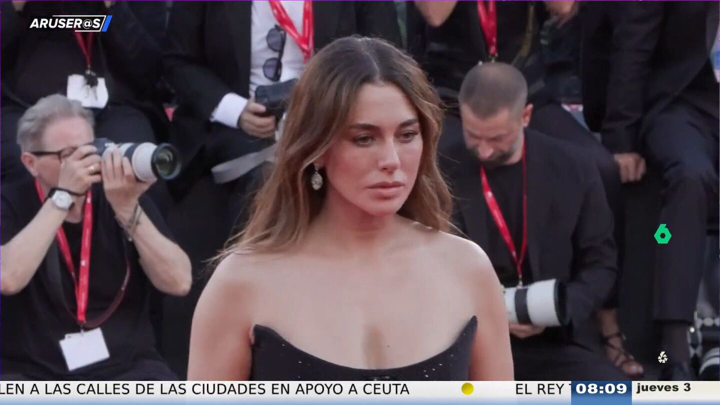 Blanco Su&aacute;rez, Clara Galle, Carlos Sainz con Rebecca Donaldson.... los espa&ntilde;oles triunfan en la alfombra roja de Venecia