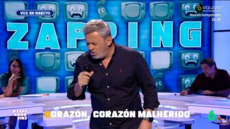 El presentador de Zapeando toma ejemplo de Mauricio, un concursante del programa musical chileno 'Fiebre de canto'. El chico canta 'Si tu no vuelves', de Bos&eacute;, y destaca por su falta de afinaci&oacute;n. 