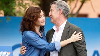 Isabel D&iacute;az Ayuso y Alberto N&uacute;&ntilde;ez Feij&oacute;o. 