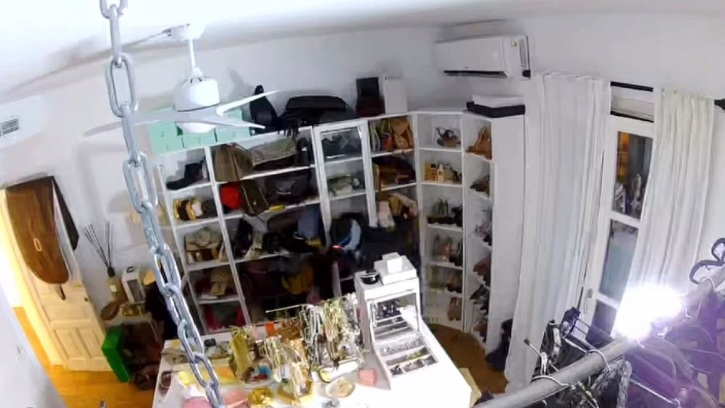 Robo en casa de la influencer Roc&iacute;o Osorno: unos ladrones entran en su vivienda de Aljarafe estando ella dentro.
