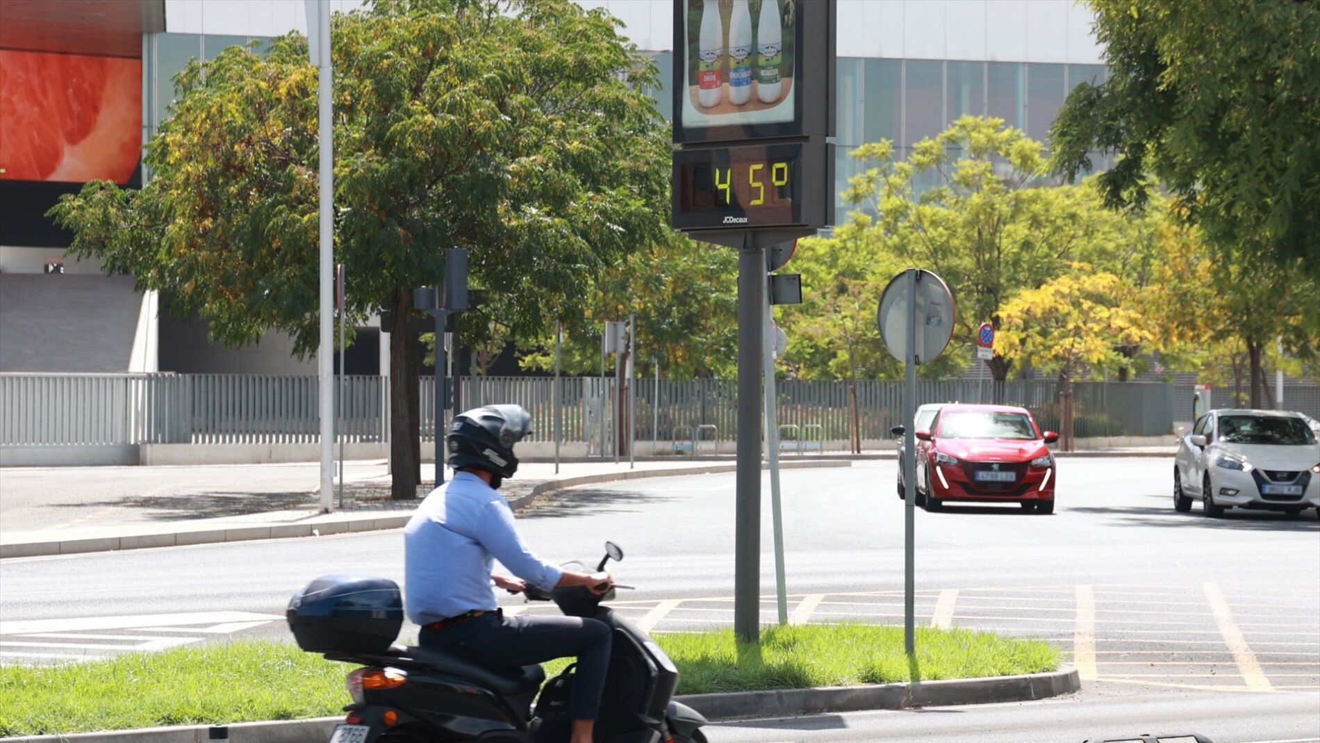 Cataluña y Andalucía activan el aviso naranja por altas temperaturas con otras diez comunidades en riesgo amarillo – LaSexta