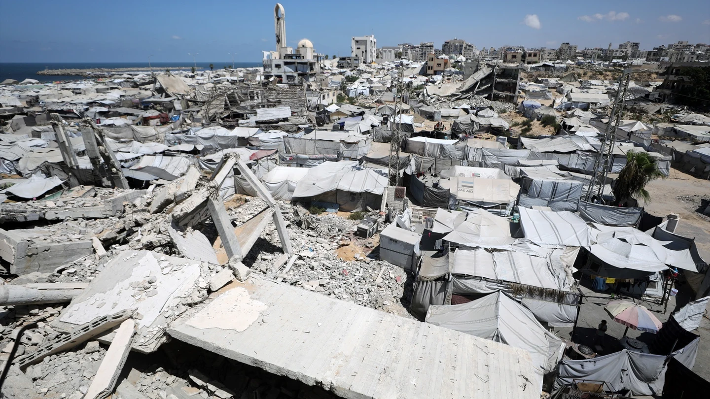 Un campamento de viviendas en Gaza en un foto de archivo. Un campamento de viviendas en Gaza en un foto de archivo.