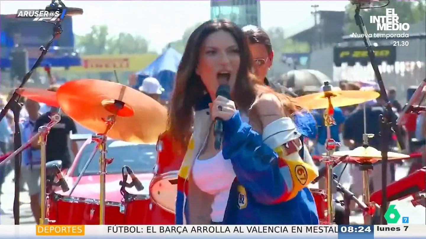 Alfonso Arús, cantar Laura Pausini en la Fórmula 1: "Tiene temas emblemáticos que pierden cantados a dúo con Rauw Alejandro" Alfonso Arús, cantar Laura Pausini en la Fórmula 1: "Tiene temas emblemáticos que pierden cantados a dúo con Rauw Alejandro"