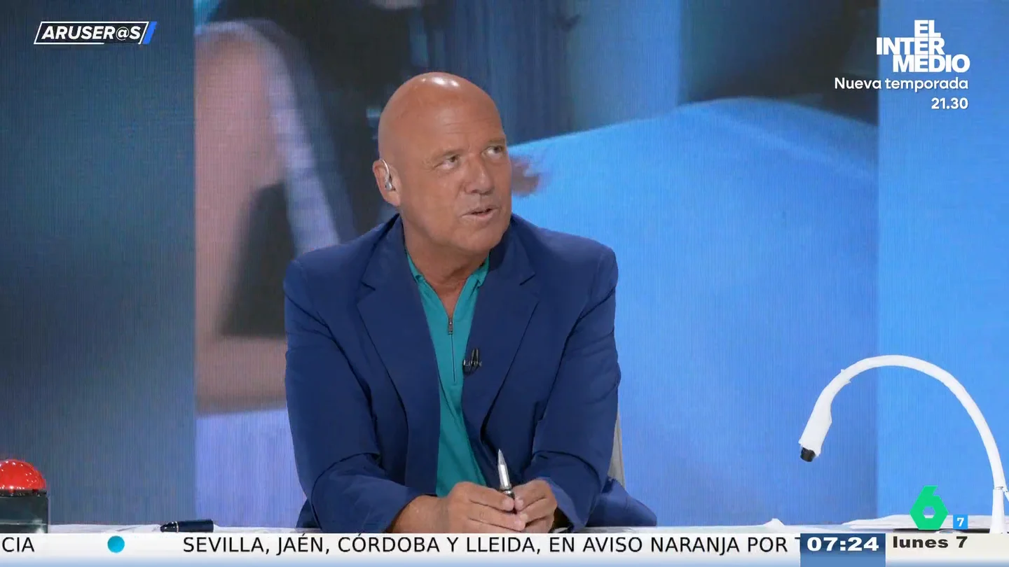 Alfonso Arús quiere importar a España la curiosa opción de los hoteles en China: "Me da la sensación de que me timan" Alfonso Arús quiere importar a España la curiosa opción de los hoteles en China: "Me da la sensación de que me timan"