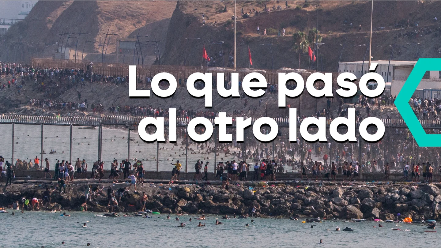 Cargas a las puertas de Ceuta y una entrada masiva en Melilla que se abortó: así actuó la policía marroquí durante la crisis migratoria Cargas a las puertas de Ceuta y una entrada masiva en Melilla que se abortó: así actuó la policía marroquí durante la crisis migratoria