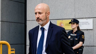 El exCEO de la aerol&iacute;nea Plus Ultra Roberto Roselli a su salida de la Audiencia Nacional, a 8 de septiembre de 2026, en Madrid (Espa&ntilde;a). 