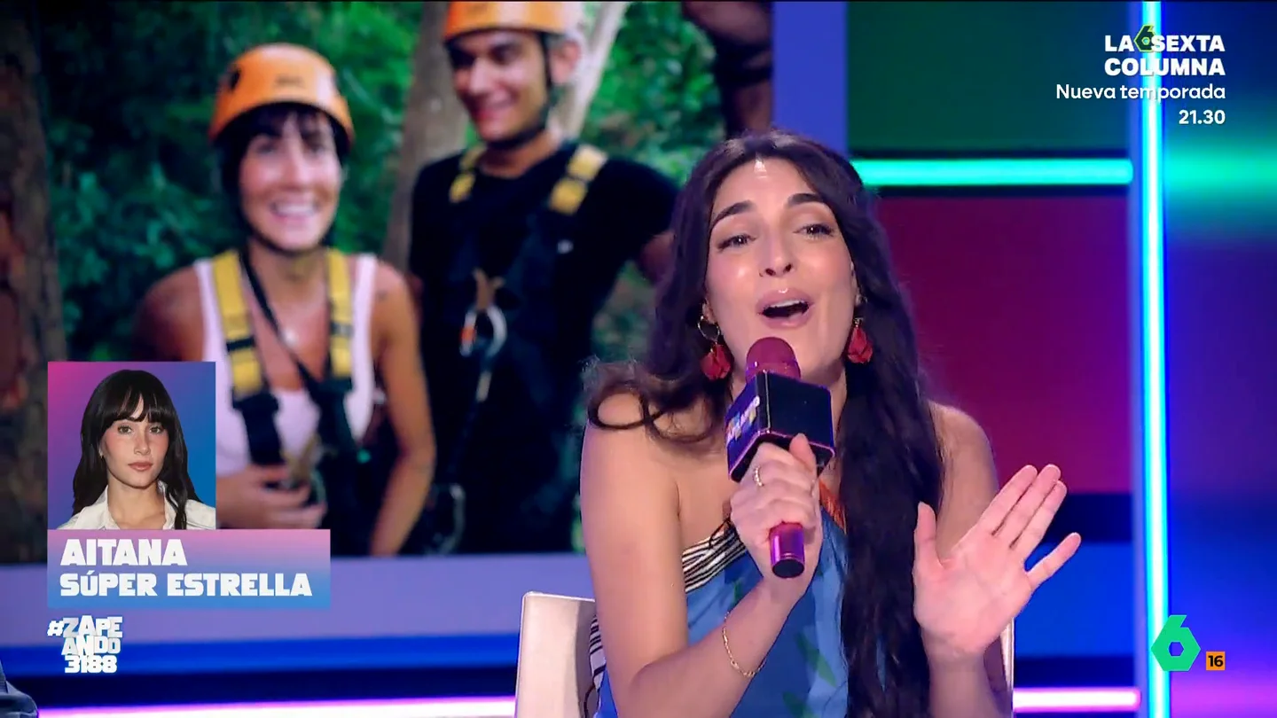'Aitana' cuenta en Zapeando cómo han ido sus vacaciones en Tailandia con Plex: "Pillamos una diarrea increíble..." Leonor Lavado se convierte en la cantante, después de que ella haya pasado unos días en este país del Sudeste Asiático junto a su pareja.