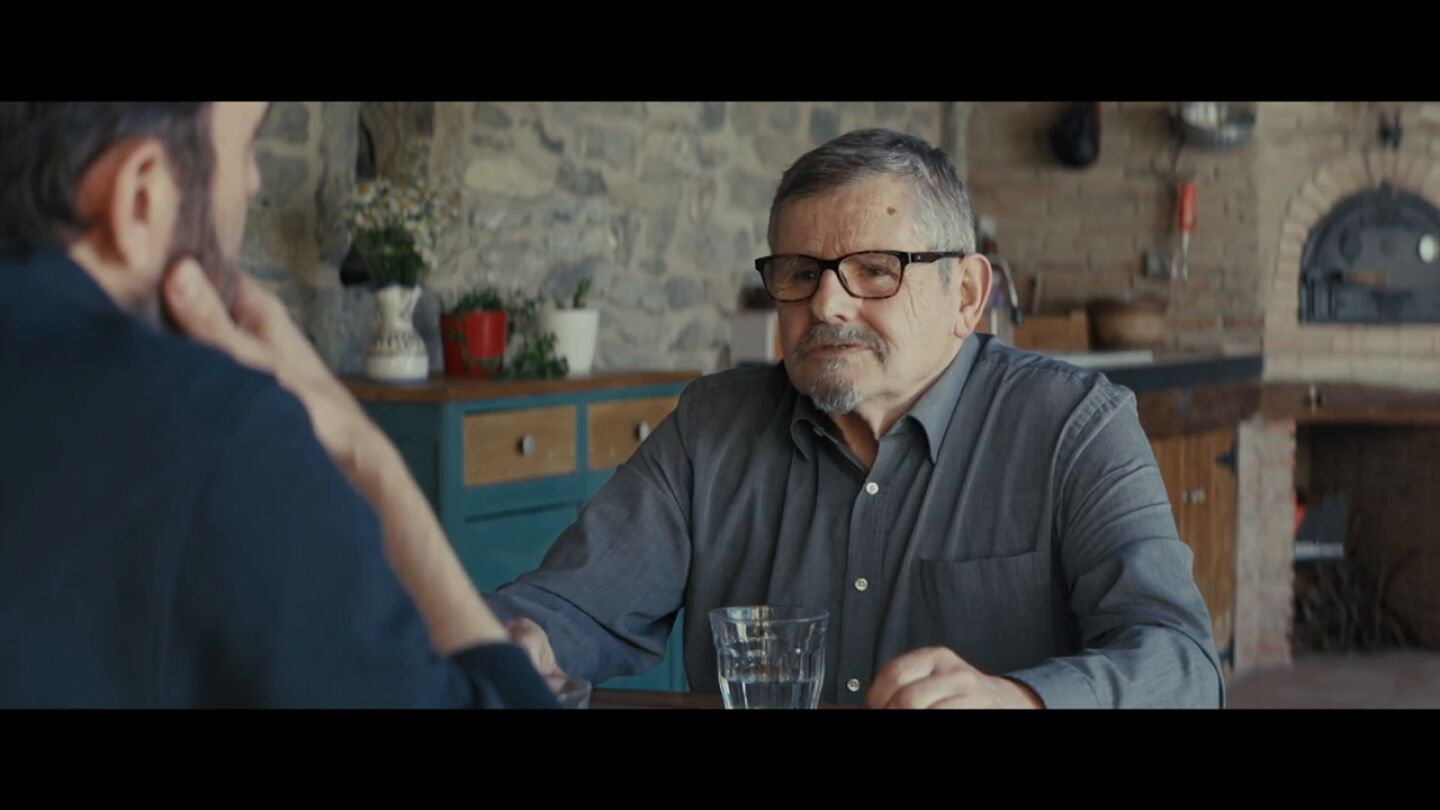 Fernando Garrido, v&iacute;ctima de ETA, estuvo a punto de ir en el coche bomba con su madre, su padre y su hermano: "Me desped&iacute; en la puerta"