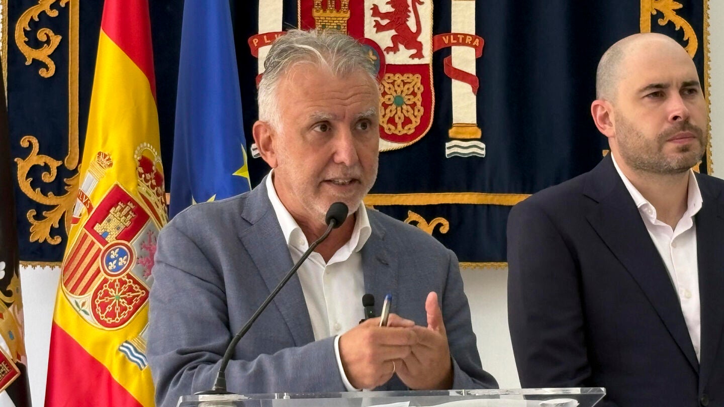 El ministro de Pol&iacute;tica Territorial y Memoria Democr&aacute;tica, &Aacute;ngel V&iacute;ctor Torres