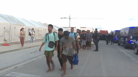 M&aacute;s de 800 migrantes dormir&aacute;n por primera vez en una cama: as&iacute; es el asentamiento de Los Rosales.