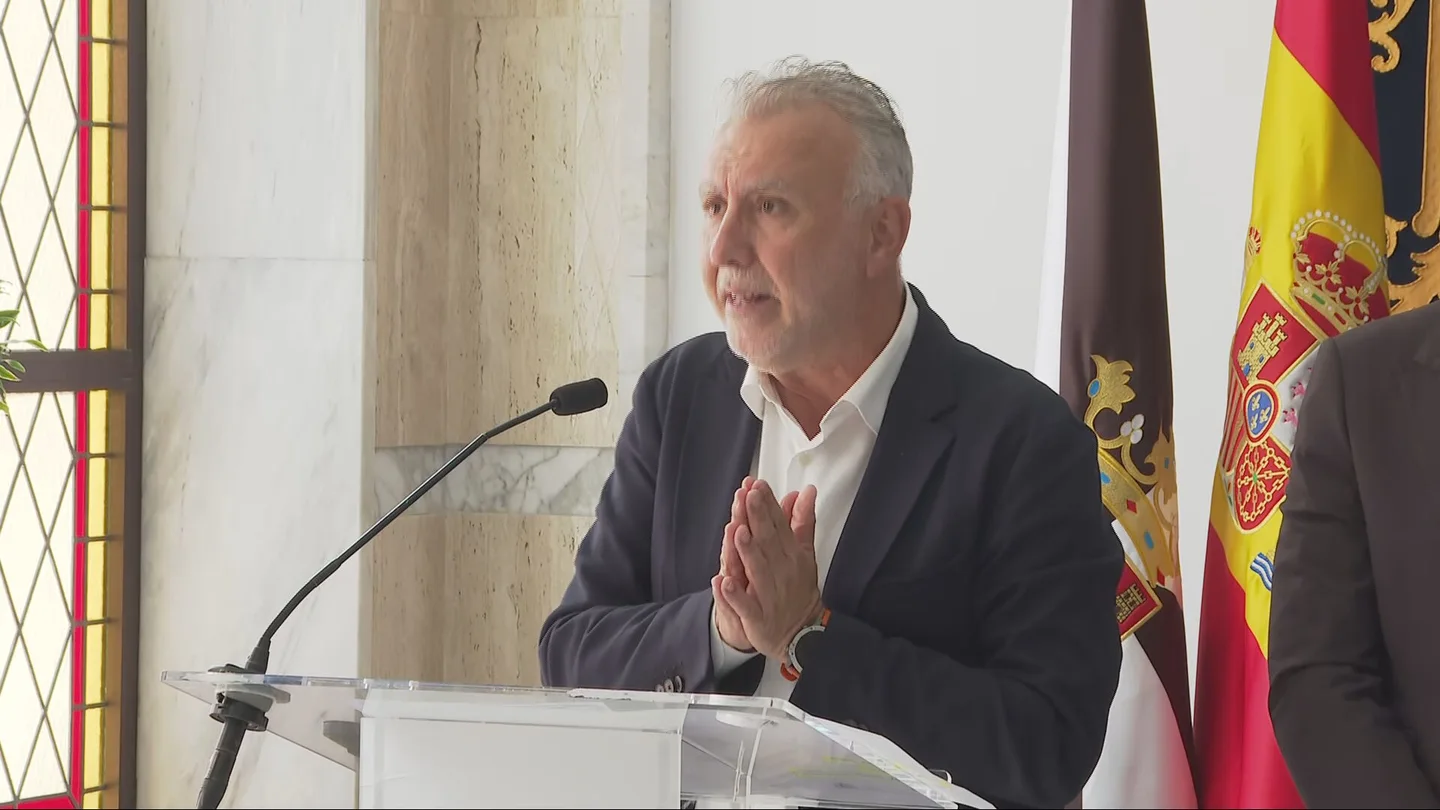 El ministro Ángel Víctor Torres, en Ceuta El ministro Ángel Víctor Torres, en Ceuta