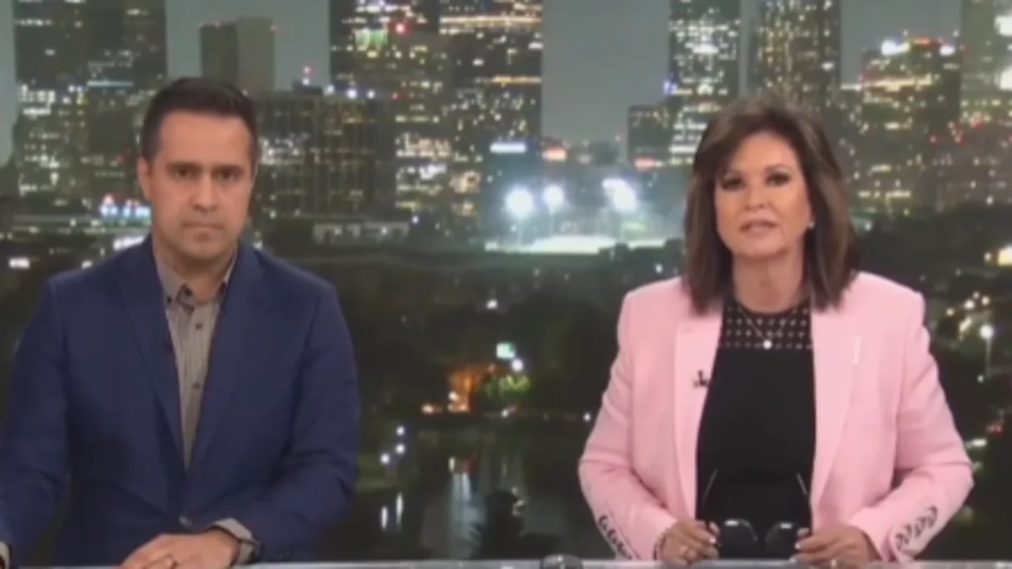 La reacción de los presentadores de NBC al informar del accidente de helicóptero de sus compañeros La reacción de los presentadores de NBC al informar del accidente de helicóptero de sus compañeros