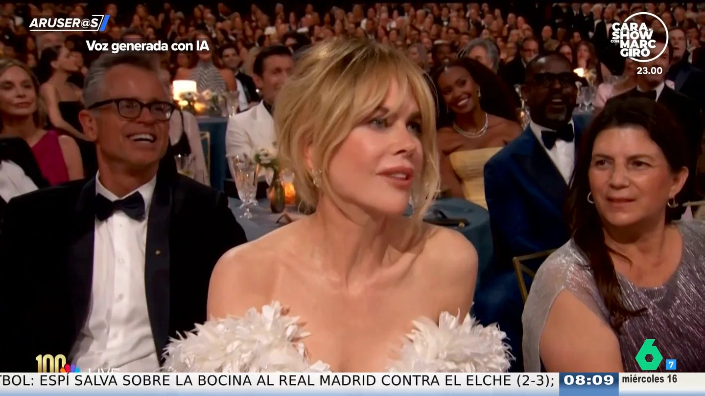 "Cállate, chica del cine, es la noche de la tele": el divertido pique de Mariska Hargitay con Nicole Kidman en los Emmy "Cállate, chica del cine, es la noche de la tele": el divertido pique de Mariska Hargitay con Nicole Kidman en los Emmy