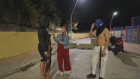 Dos miembros del grupo de encapuchados que apaliza a migrantes que delinquen en Ceuta Dos miembros del grupo de encapuchados que apaliza a migrantes que delinquen en Ceuta