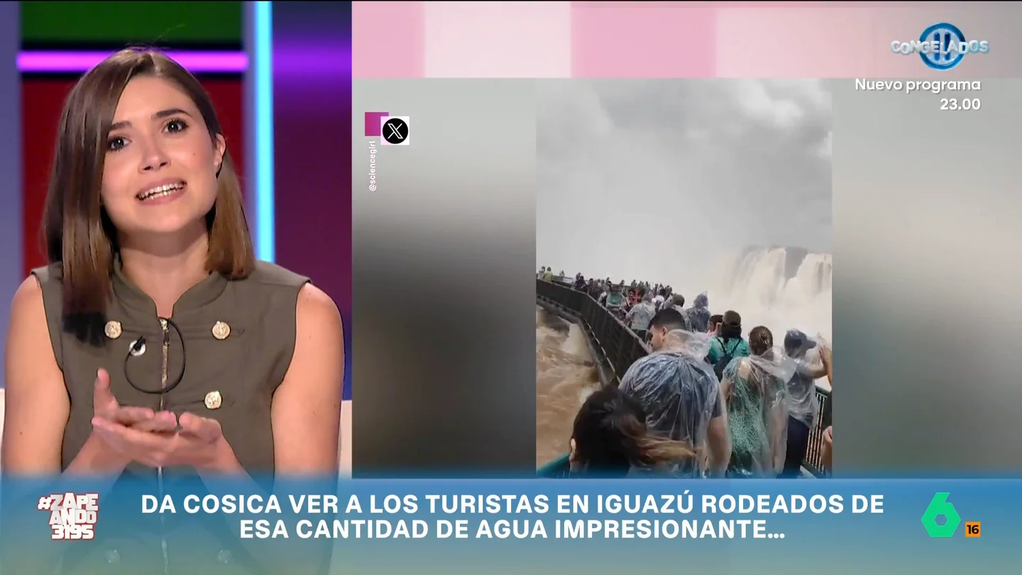 Belén Samper analiza el impresionante torrente de agua que pone en peligro a los turistas en las cataratas de Iguazú Belén Samper explica en Zapeando cómo los efectos de 'El Niño' han provocado que el río Iguazú multiplique por cinco su caudal y deje una imagen tan espectacular como peligrosa en la Garganta del Diablo.