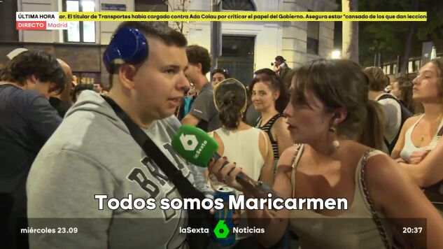 Alexander es uno de los miles de manifestantes que se agolpan a las puertas del &aacute;tico de Ayuso para exigir una soluci&oacute;n al desahucio de Maricarmen, una situaci&oacute;n que &eacute;l mismo ha vivido de cerca: "Se pasa muy mal".