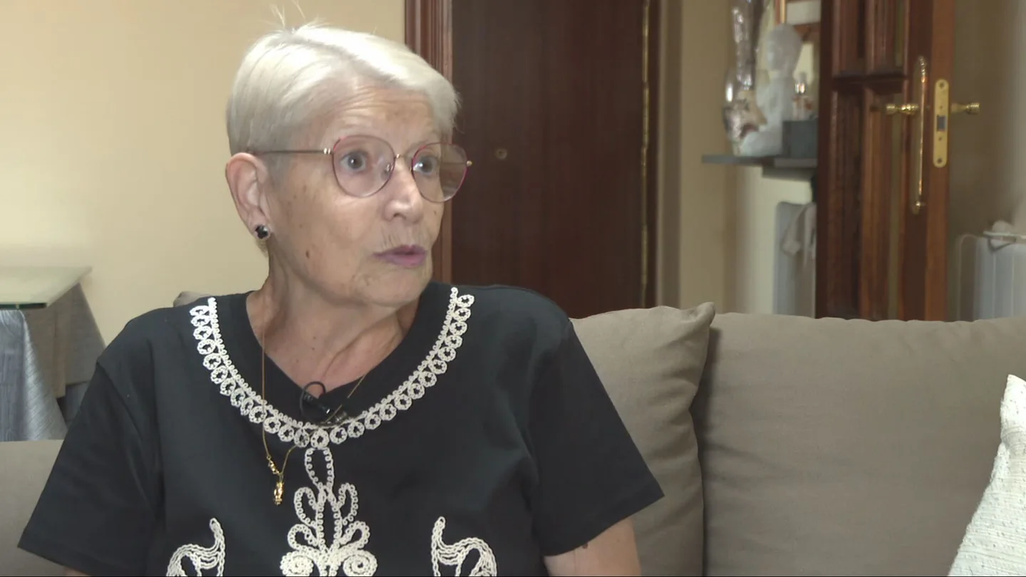 Cualquiera puede ser Maricarmen: las historias de Teresa, Tomasa y Rosario, mujeres de más de 60 desahuciadas u obligadas a compartir piso Cualquiera puede ser Maricarmen: las historias de Teresa, Tomasa y Rosario, mujeres de más de 60 desahuciadas u obligadas a compartir piso