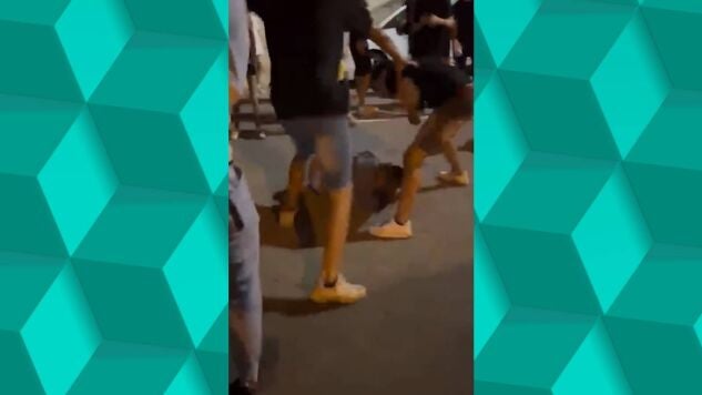 Imagen de la agresi&oacute;n al joven magreb&iacute; en Tavernes de la Valldigna (Valencia) difundida en redes.