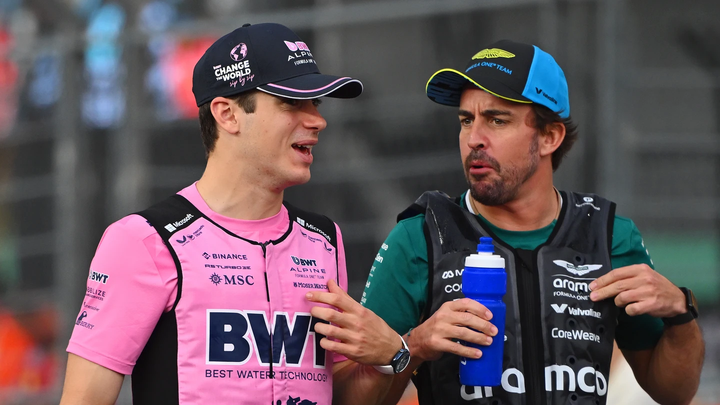 Franco Colapinto y Fernando Alonso Franco Colapinto y Fernando Alonso