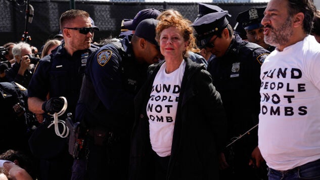 Detienen a la actriz Susan Sarandon durante una protesta contra Netanyahu en Nueva York