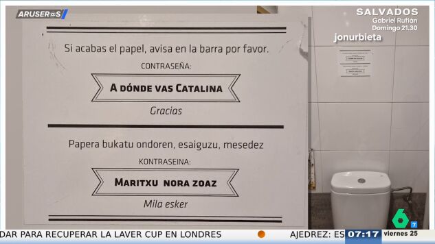  "A d&oacute;nde vas, Catalina": la surrealista contrase&ntilde;a de un bar para pedir papel higi&eacute;nico en el ba&ntilde;o