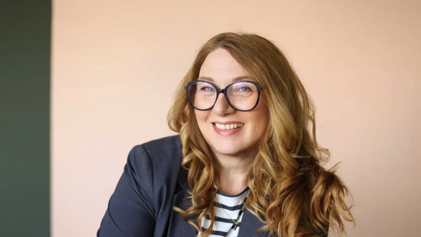La escritora francesa Sophie Jomain La escritora francesa Sophie Jomain
