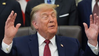 El presidente de Estados Unidos, Donald Trump, comparece ante periodistas en la Casa Blanca