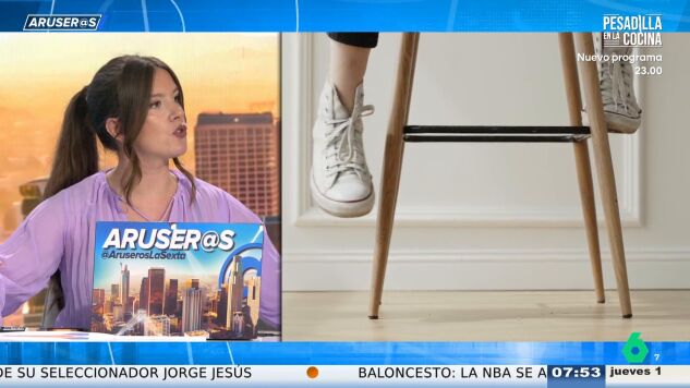 Si pones los pies de esta forma al sentarte un experto en lenguaje no verbal asegura que "est&aacute;s en problemas con tu pareja"