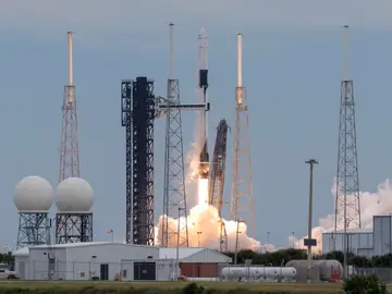 Lanzamiento de la misión espacial Crew-13 rumbo a la EEI Lanzamiento de la misión espacial Crew-13 rumbo a la EEI