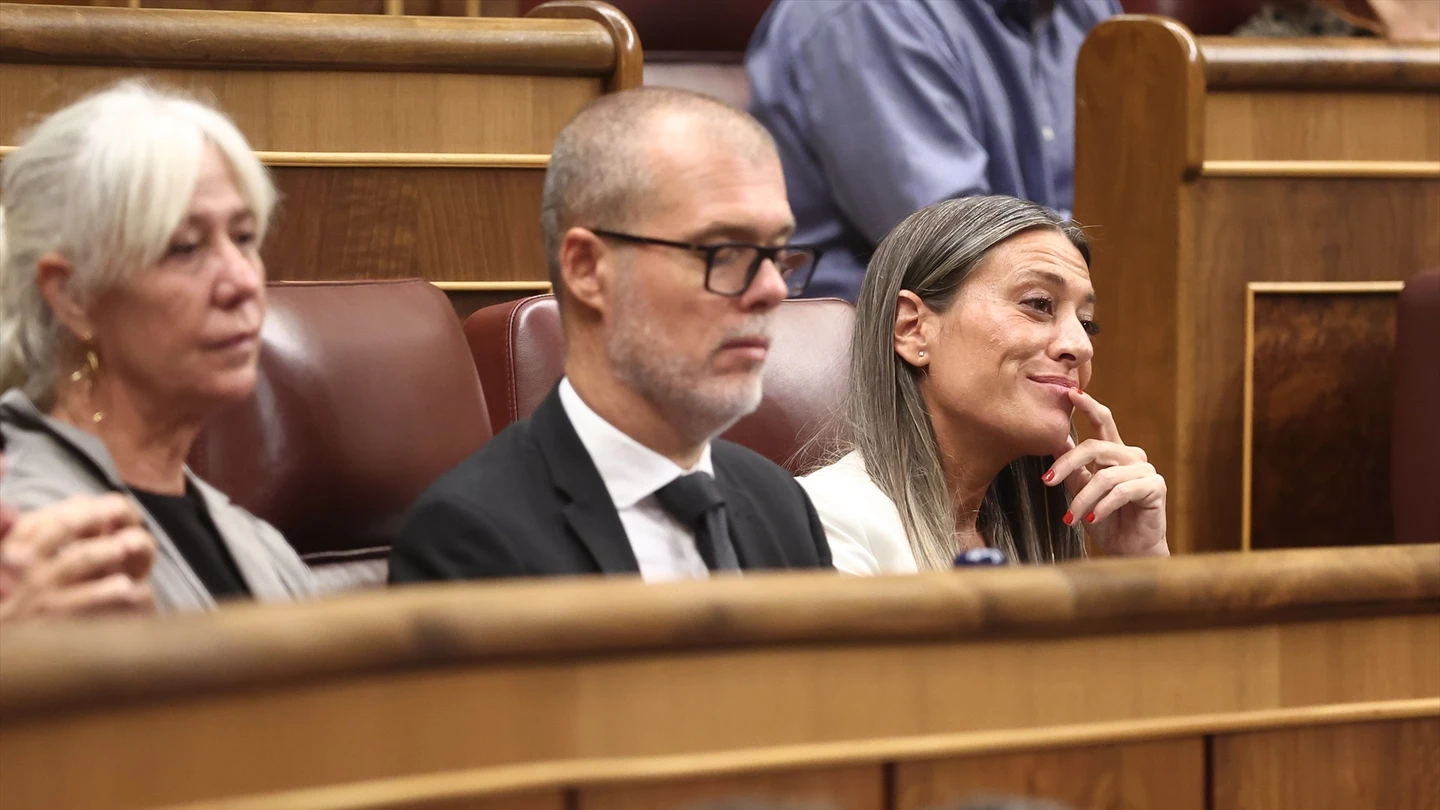Junts, PP, Vox, Junts y UPN tumban los decretos de vivienda desoyendo el clamor social Junts, PP, Vox, Junts y UPN tumban los decretos de vivienda desoyendo el clamor social