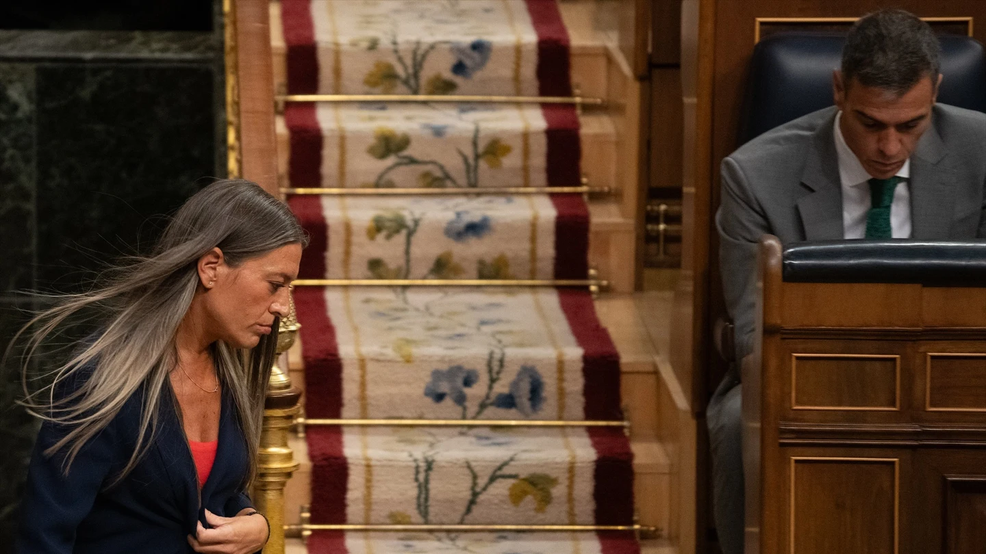 Imagen de archivo de Miriam Nogueras y Pedro Sánchez en el Congreso Imagen de archivo de Miriam Nogueras y Pedro Sánchez en el Congreso