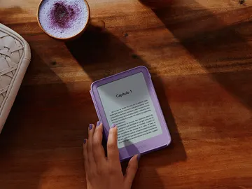 Nuevo Kindle morado Nuevo Kindle morado