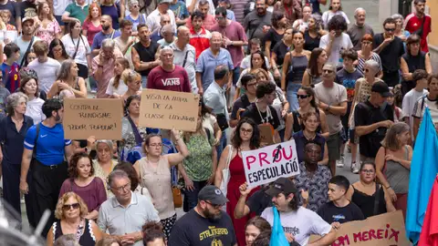 Imagen de la manifestación por la vivienda en Palma de Mallorca Imagen de la manifestación por la vivienda en Palma de Mallorca