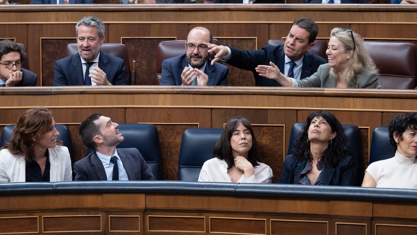 La ministra de Sanidad, el ministro de Derechos Sociales, Consumo y Agenda 2030, la ministra de Ciencia, Innovaci&oacute;n y Universidades y la ministra de Igualdad, en el Congreso.