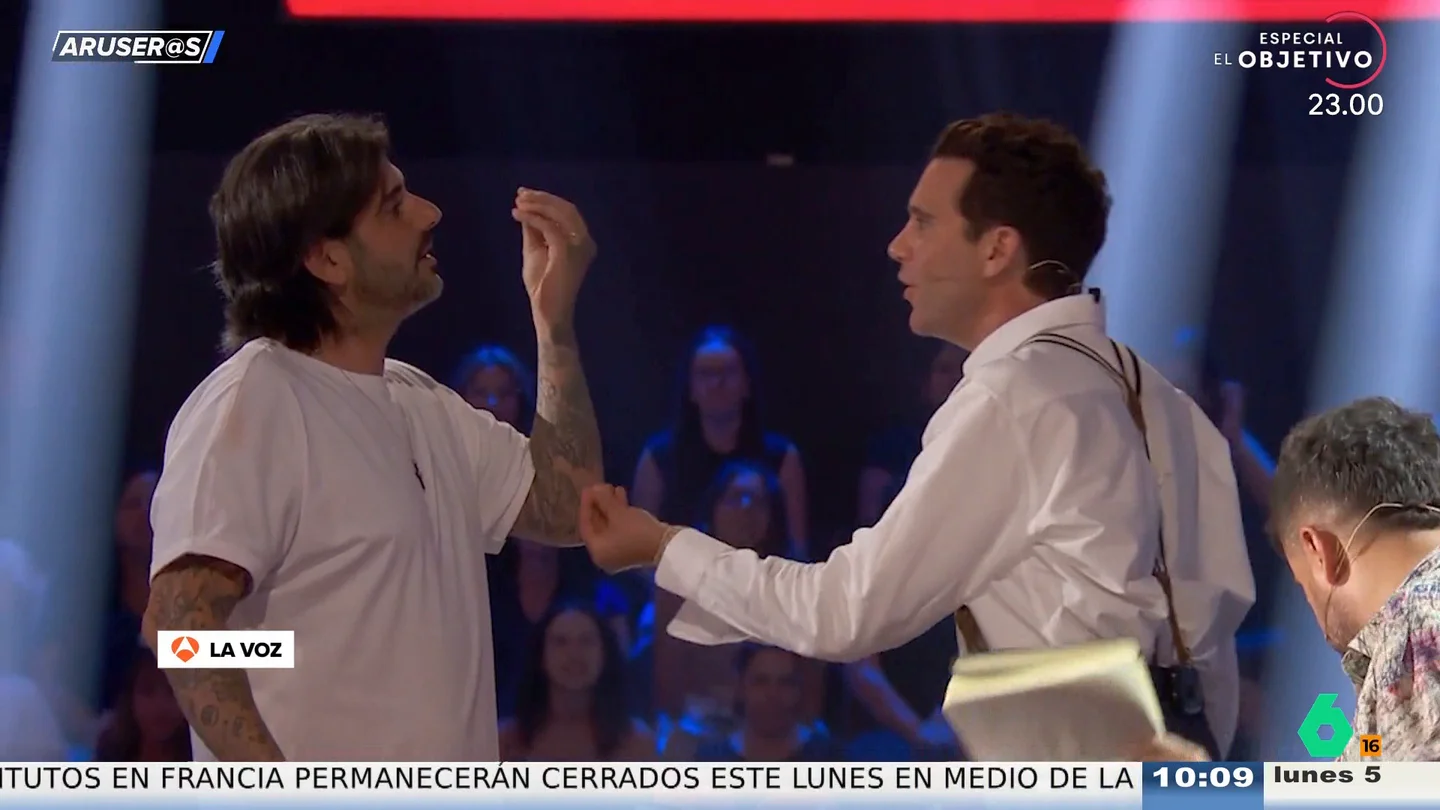 El pique viral de Mika con Melendi por imitarle en La Voz: "Yo no tengo acento" El pique viral de Mika con Melendi por imitarle en La Voz: "Yo no tengo acento"