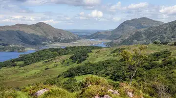 Vistas del Parque Nacional de Killarney desde Ladies View Vistas del Parque Nacional de Killarney desde Ladies View