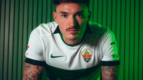 Josan, capit&aacute;n del Elche
