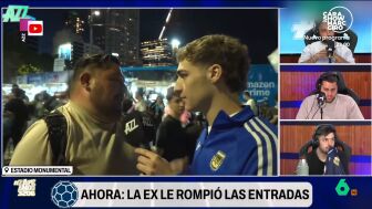 Mientras Messi recib&iacute;a el cari&ntilde;o de los argentinos en un emotivo homenaje, un aficionado viv&iacute;a una de las peores noches de su vida. Una discusi&oacute;n con su ex le dejaba sin poder pasar tras romperle la entrada: "Ella est&aacute; dentro y yo no puedo entrar".