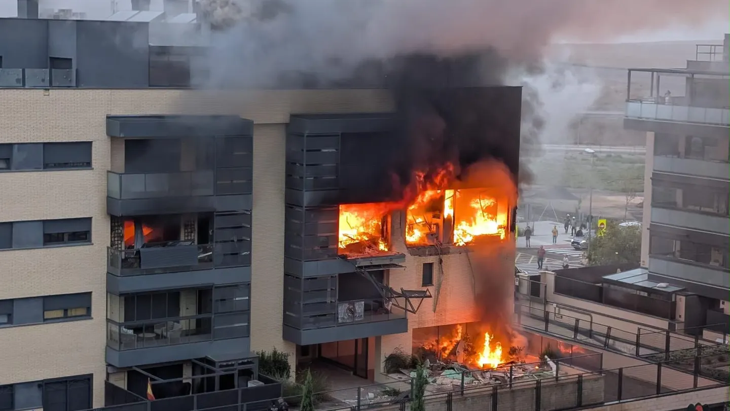 Explosión en Valdemoro en la Avenida Reyes Católicos, 24. Explosión en Valdemoro en la Avenida Reyes Católicos, 24.