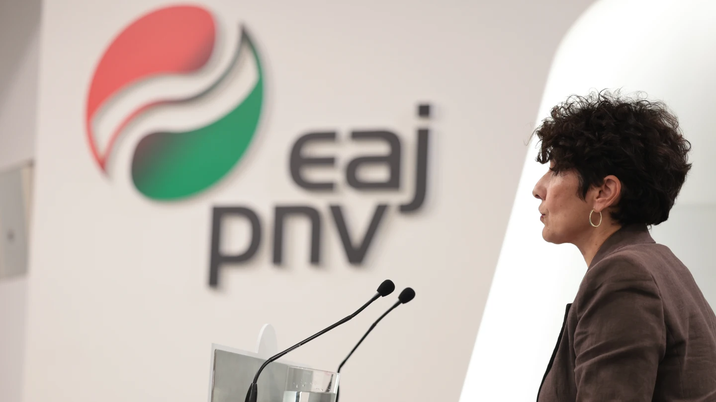 La portavoz del PNV en el Congreso, Maribel Vaquero, en la imagen donde ha señalado este martes que PNV votará de nuevo en la Diputación Permanente del Congreso a favor del primero de los decretos La portavoz del PNV en el Congreso, Maribel Vaquero, en la imagen donde ha señalado este martes que PNV votará de nuevo en la Diputación Permanente del Congreso a favor del primero de los decretos