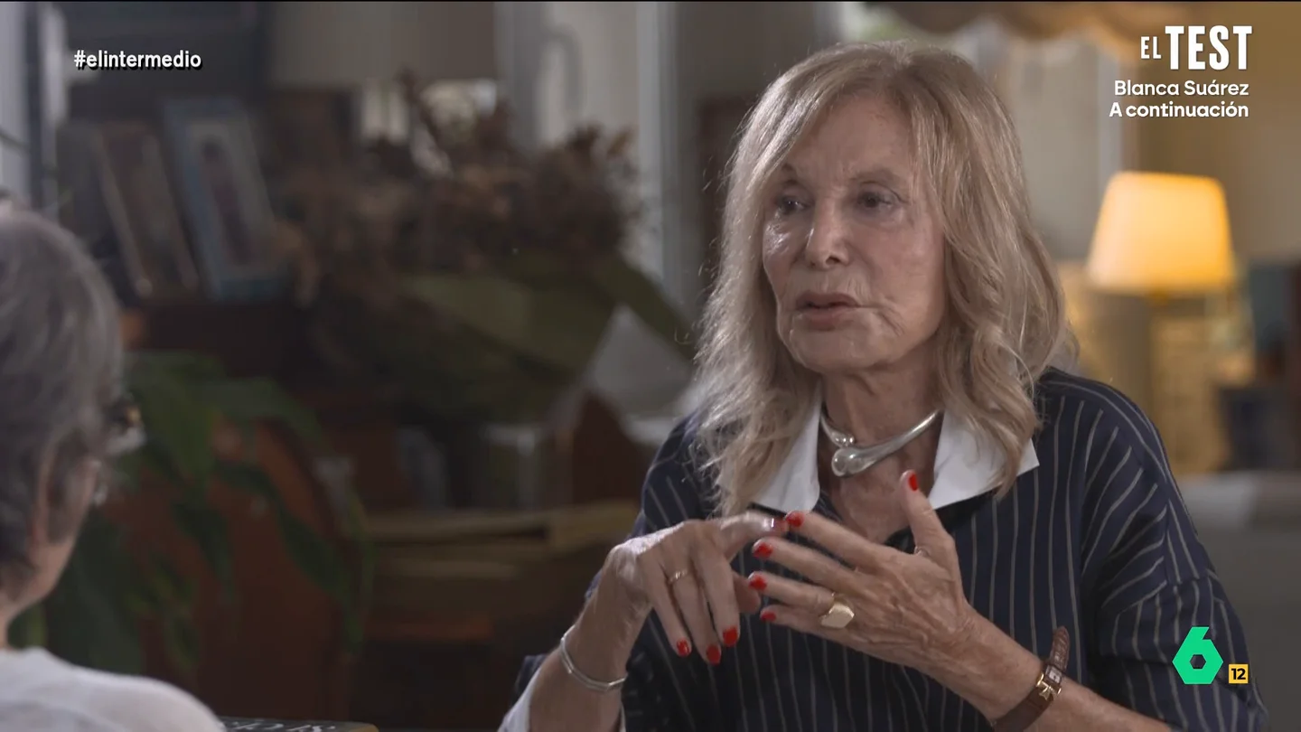 Pilar Eyre critica que "la princesa Leonor no participa en las preocupaciones de los jóvenes": "Es más moderna la reina Sofía que ella" Pilar Eyre critica que "la princesa Leonor no participa en las preocupaciones de los jóvenes": "Es más moderna la reina Sofía que ella"