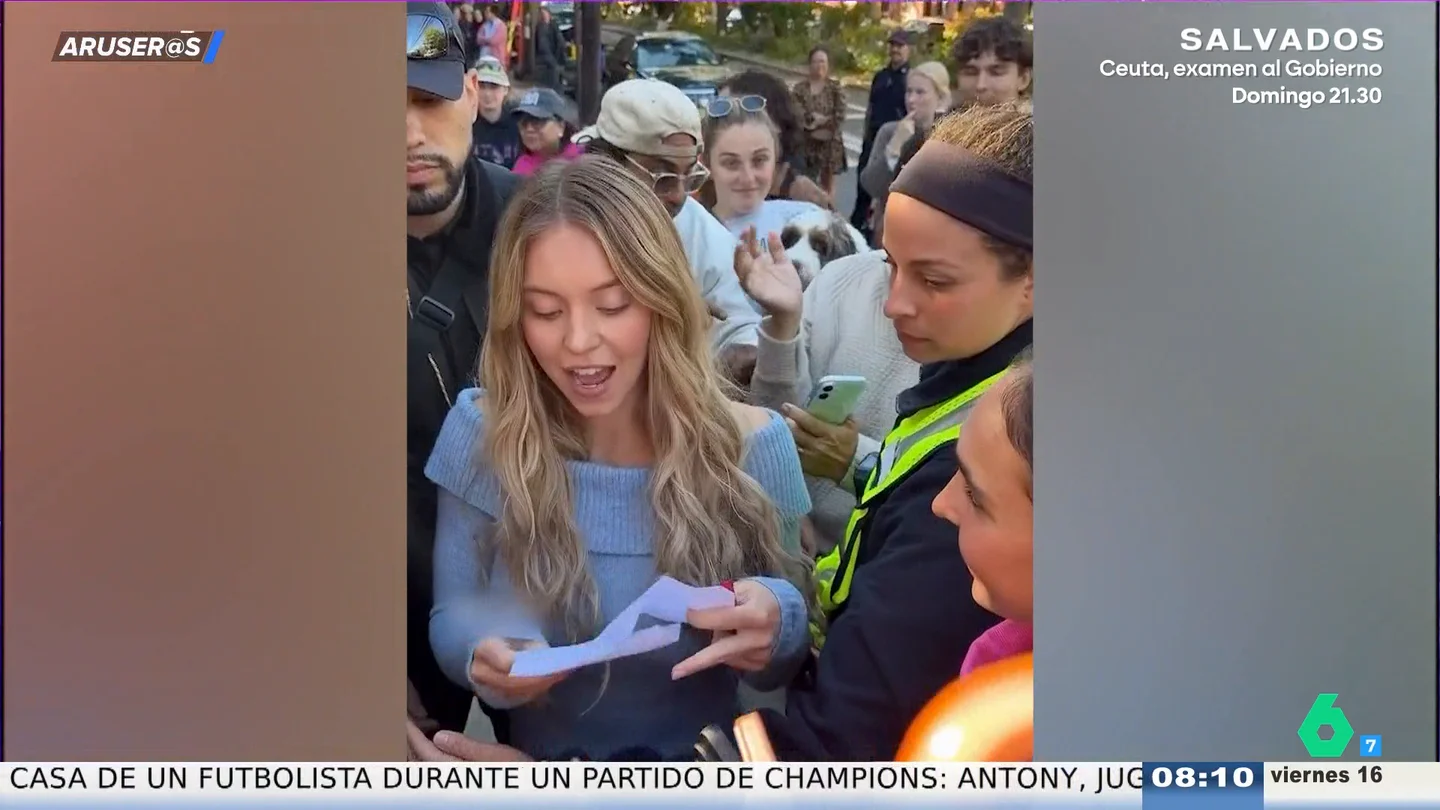 Sydney Sweeney cumple su promesa a sus fans: el momento viral en el que regresa a hablar con ellos Sydney Sweeney cumple su promesa a sus fans: el momento viral en el que regresa a hablar con ellos